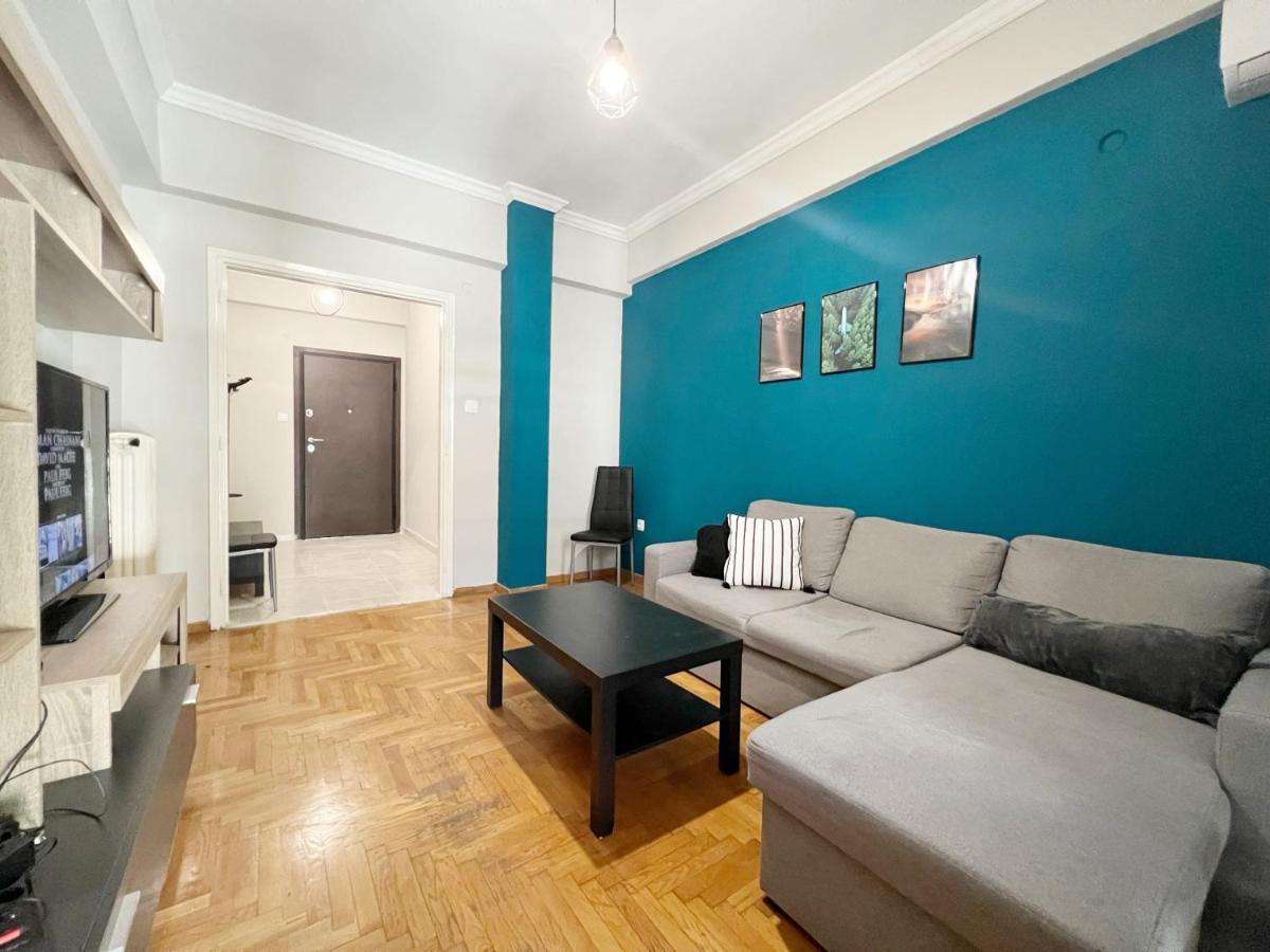 Central Apartment 3' To Metaksourgio Metro Station Athens Exterior photo