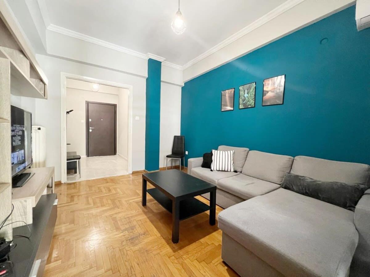 Central Apartment 3' To Metaksourgio Metro Station Athens Exterior photo
